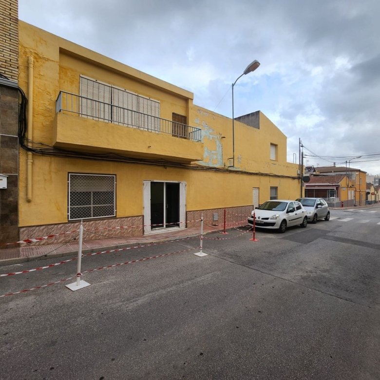 3 Bedroom 3 Bathroom Townhouse in Sax - Caza De Casa