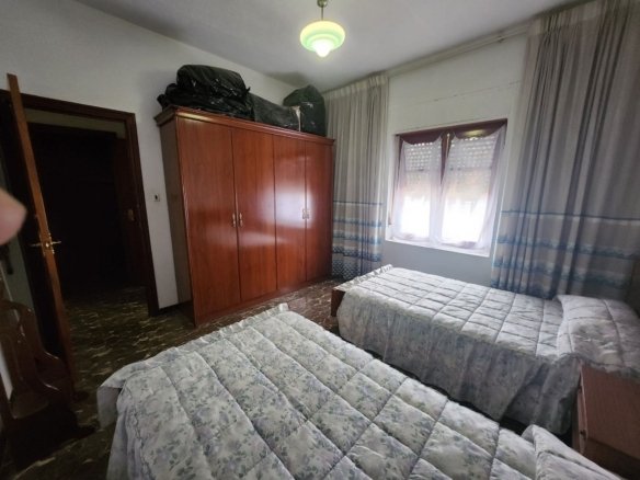 3 Bedroom 3 Bathroom Townhouse in Sax - Caza De Casa