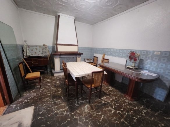 3 Bedroom 3 Bathroom Townhouse in Sax - Caza De Casa