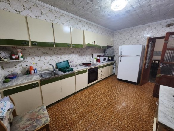 3 Bedroom 3 Bathroom Townhouse in Sax - Caza De Casa