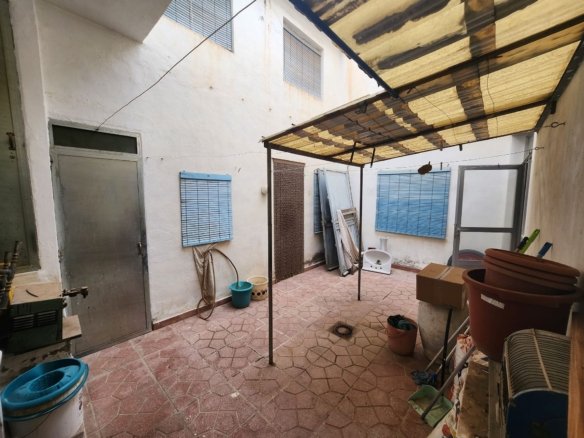 3 Bedroom 3 Bathroom Townhouse in Sax - Caza De Casa