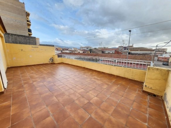 3 Bedroom 3 Bathroom Townhouse in Sax - Caza De Casa