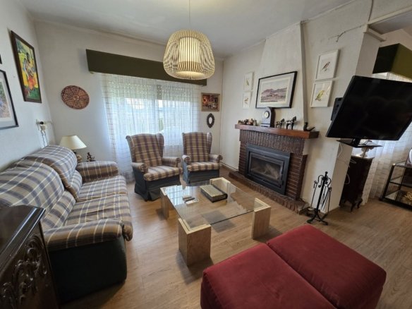 4 Bedroom 4 Bathroom Country house in Salinas - Caza De Casa