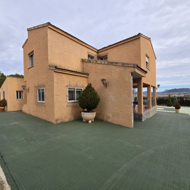 4 Bedroom 4 Bathroom Country house in Salinas - Caza De Casa