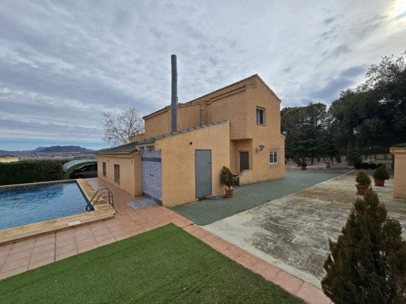 4 Bedroom 4 Bathroom Country house in Salinas - Caza De Casa