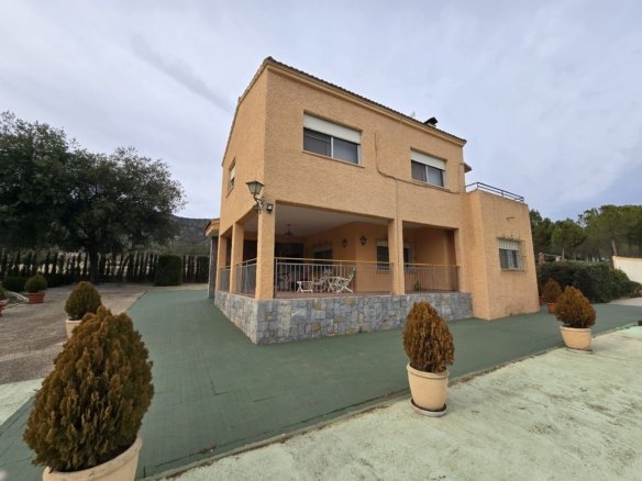 4 Bedroom 4 Bathroom Country house in Salinas - Caza De Casa
