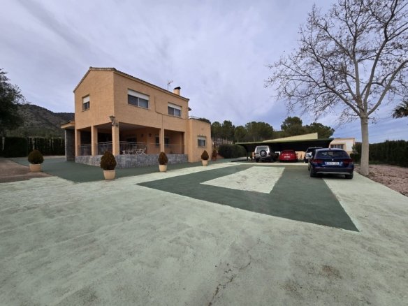4 Bedroom 4 Bathroom Country house in Salinas - Caza De Casa