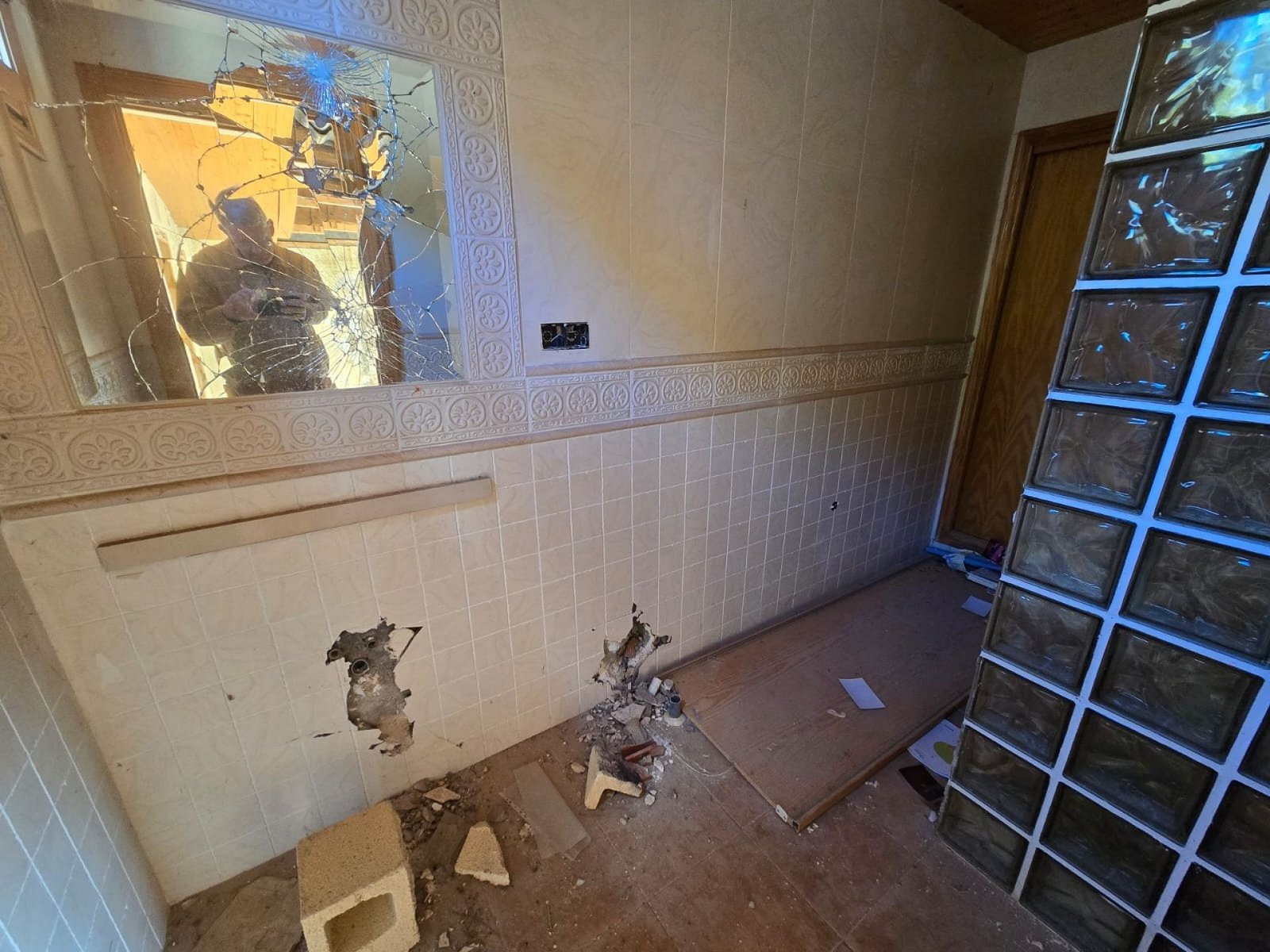 3 Bedroom 2 Bathroom Detached Villa in Petrer - Caza De Casa