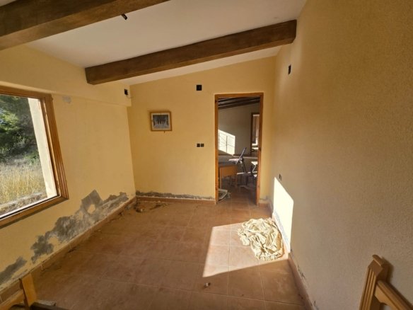 3 Bedroom 2 Bathroom Detached Villa in Petrer - Caza De Casa