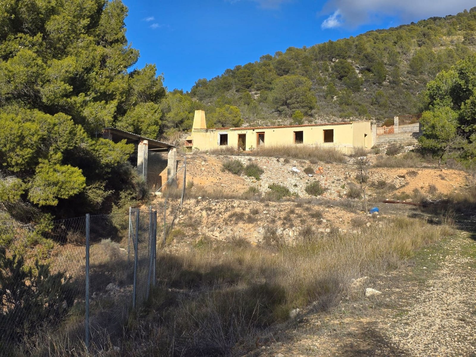 3 Bedroom 2 Bathroom Detached Villa in Petrer - Caza De Casa