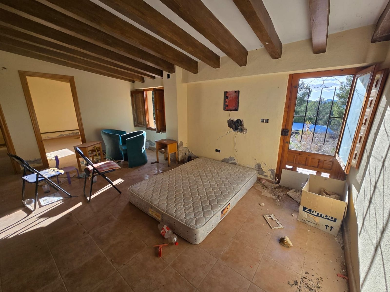 3 Bedroom 2 Bathroom Detached Villa in Petrer - Caza De Casa