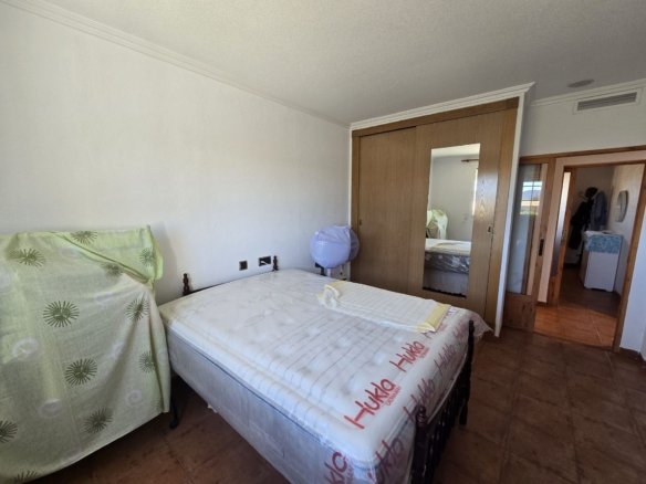 8 Bedroom 3 Bathroom Detached Villa in Sax - Caza De Casa