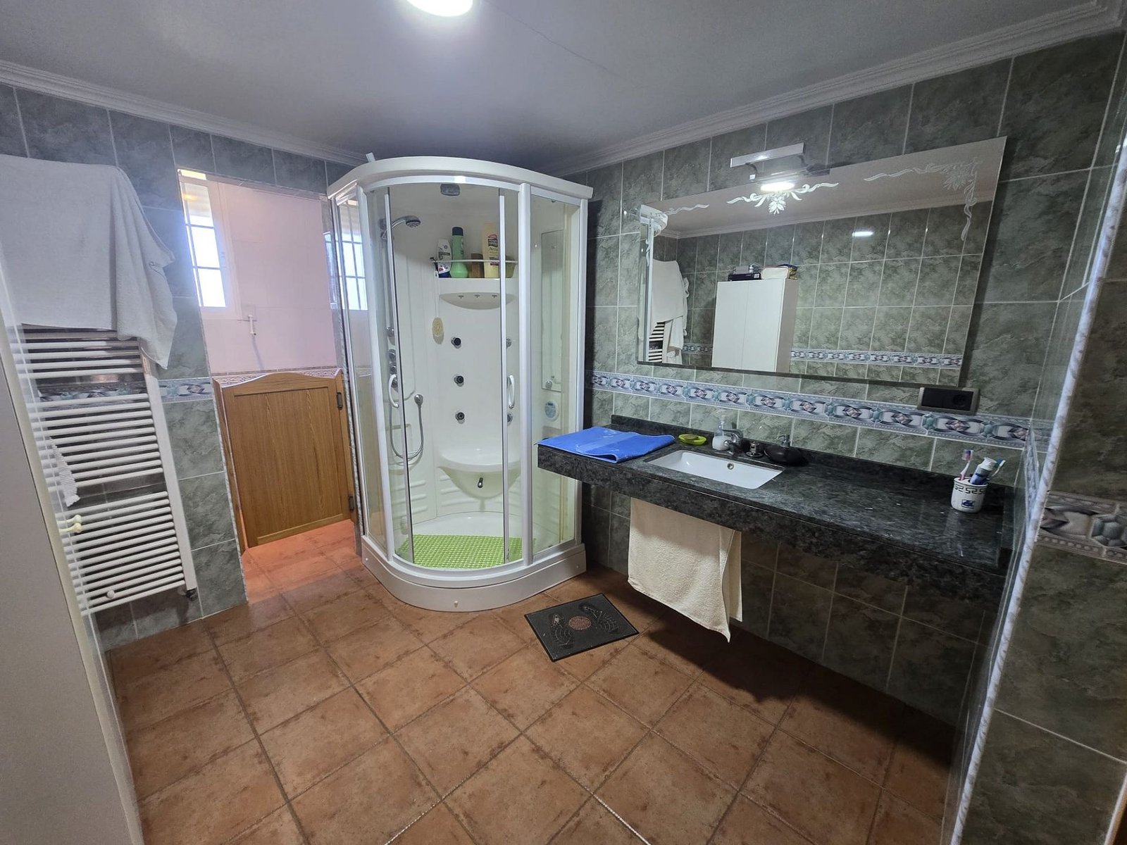 8 Bedroom 3 Bathroom Detached Villa in Sax - Caza De Casa