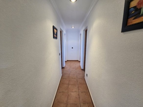 8 Bedroom 3 Bathroom Detached Villa in Sax - Caza De Casa