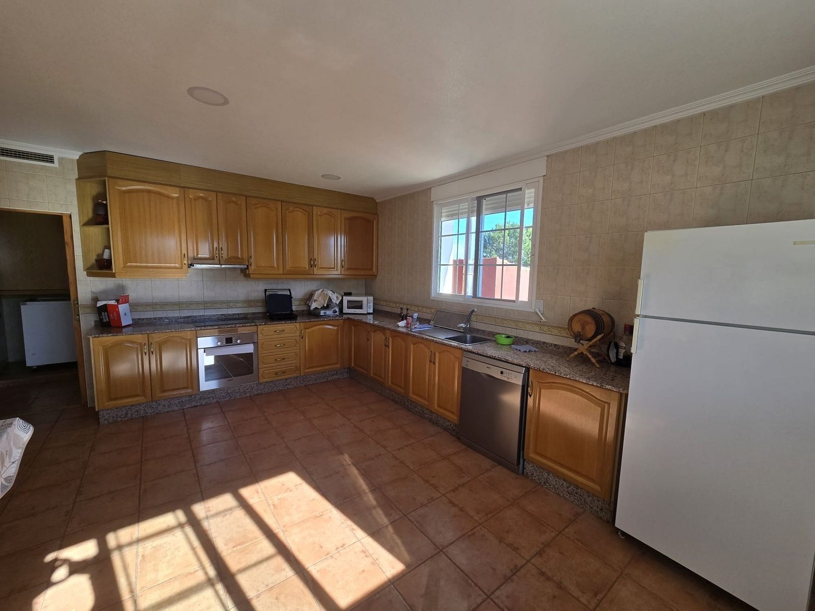 8 Bedroom 3 Bathroom Detached Villa in Sax - Caza De Casa