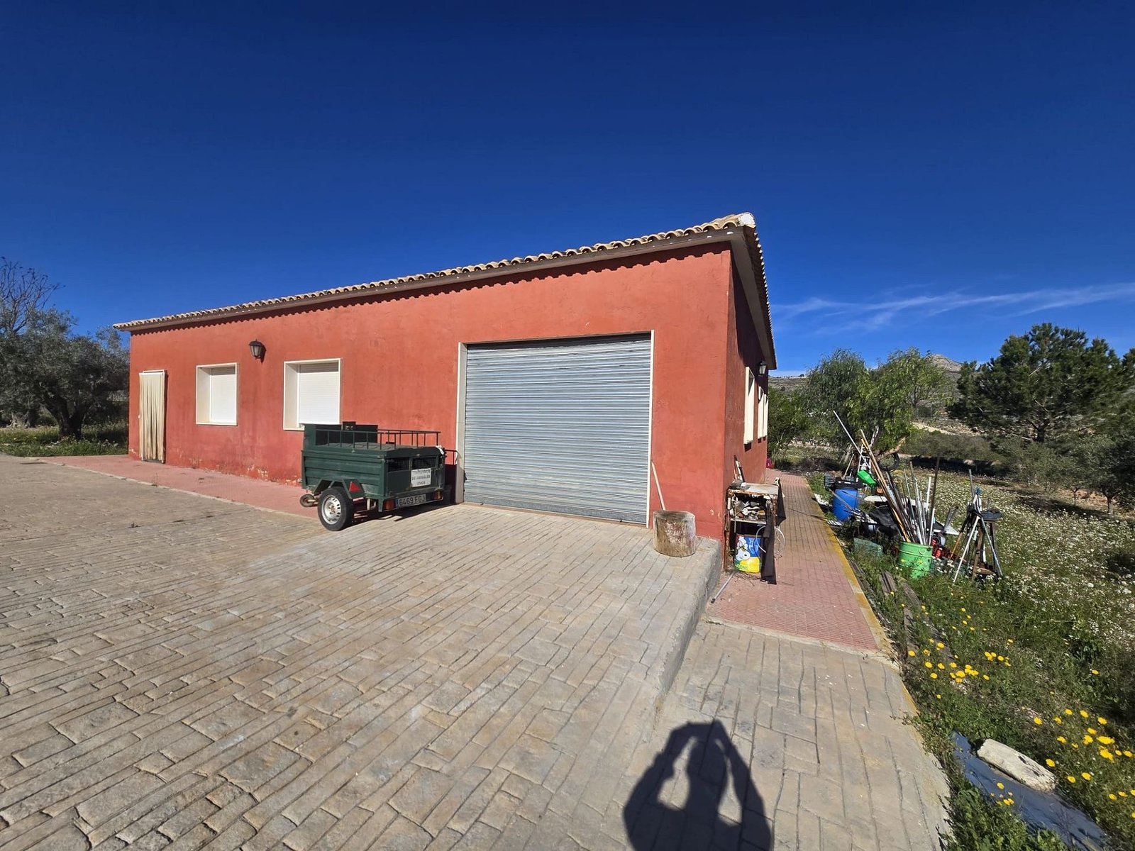 8 Bedroom 3 Bathroom Detached Villa in Sax - Caza De Casa