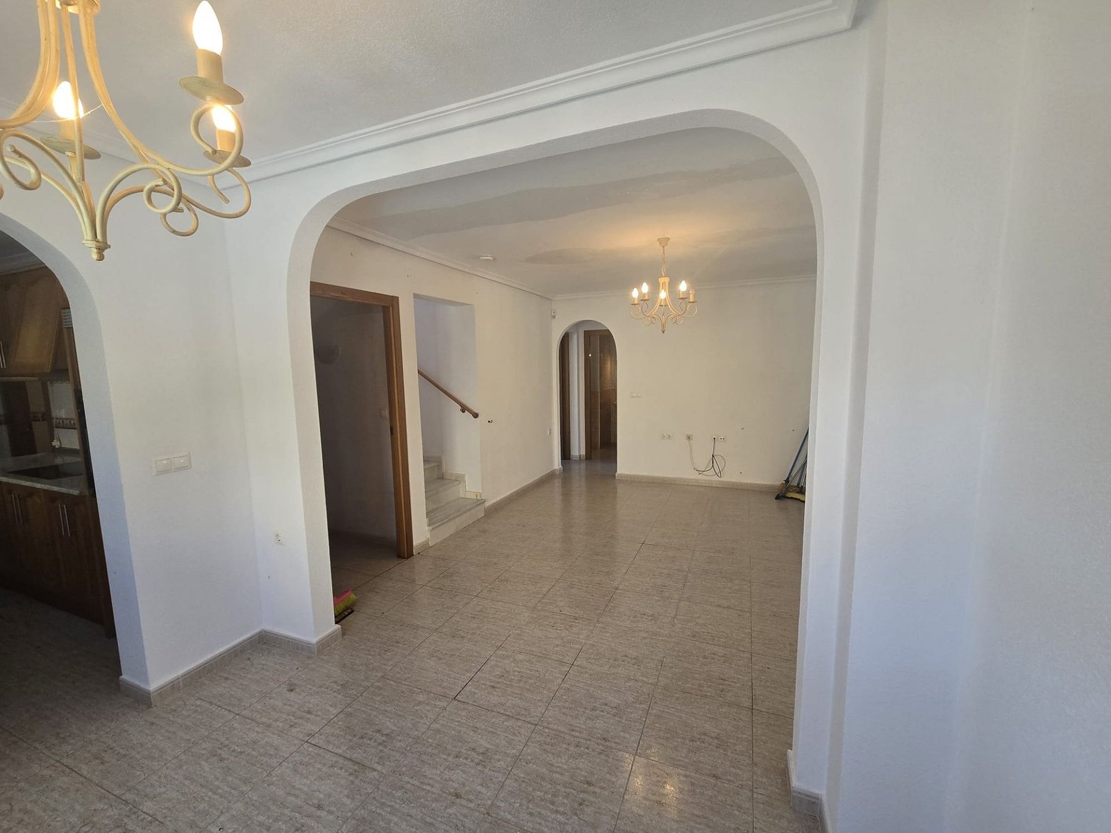 5 Bedroom 4 Bathroom Detached Villa in Monforte Del Cid - Caza De Casa