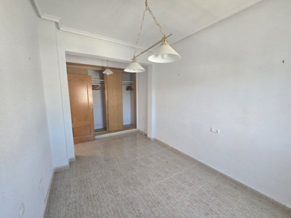 5 Bedroom 4 Bathroom Detached Villa in Monforte Del Cid - Caza De Casa