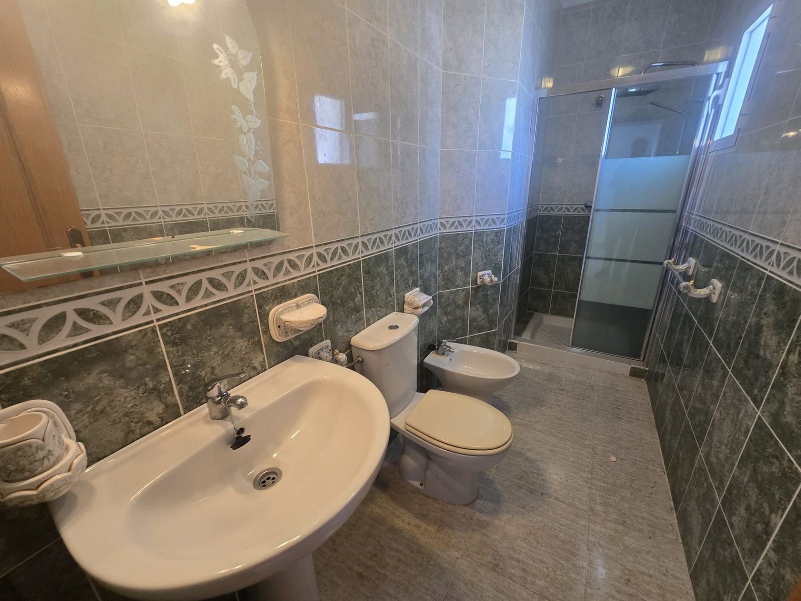 5 Bedroom 4 Bathroom Detached Villa in Monforte Del Cid - Caza De Casa