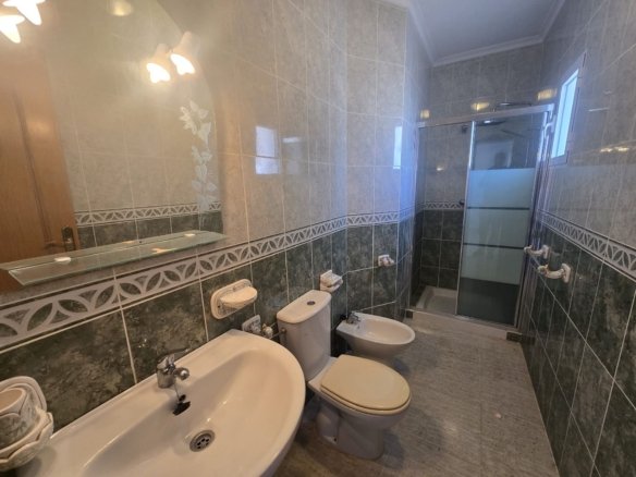 5 Bedroom 4 Bathroom Detached Villa in Monforte Del Cid - Caza De Casa