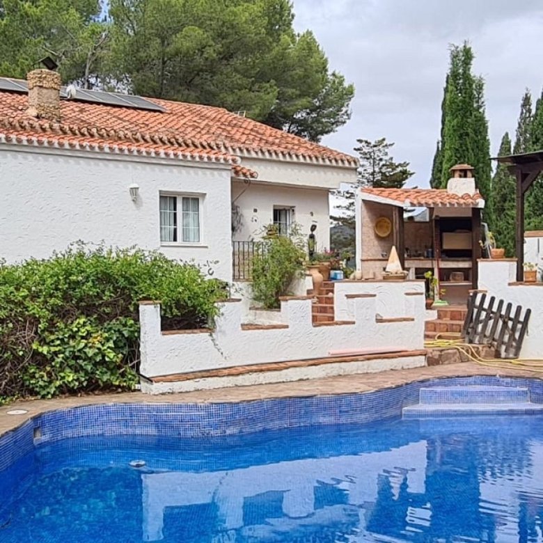 6 Bedroom 4 Bathroom Country house in Sax - Caza De Casa