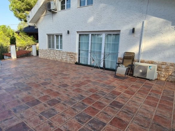 6 Bedroom 4 Bathroom Country house in Sax - Caza De Casa