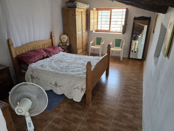 2 Bedroom 2 Bathroom Country house in Pinoso - Caza De Casa