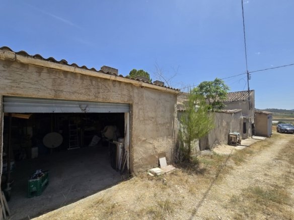 2 Bedroom 2 Bathroom Country house in Pinoso - Caza De Casa