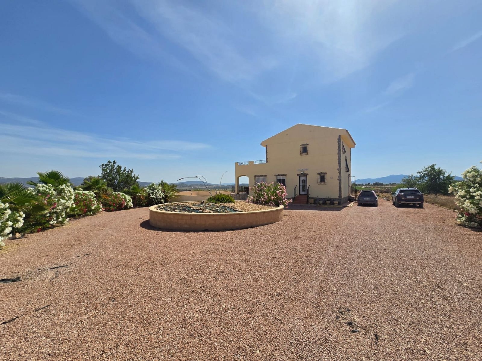 4 Bedroom 3 Bathroom Detached Villa in Monovar - Caza De Casa