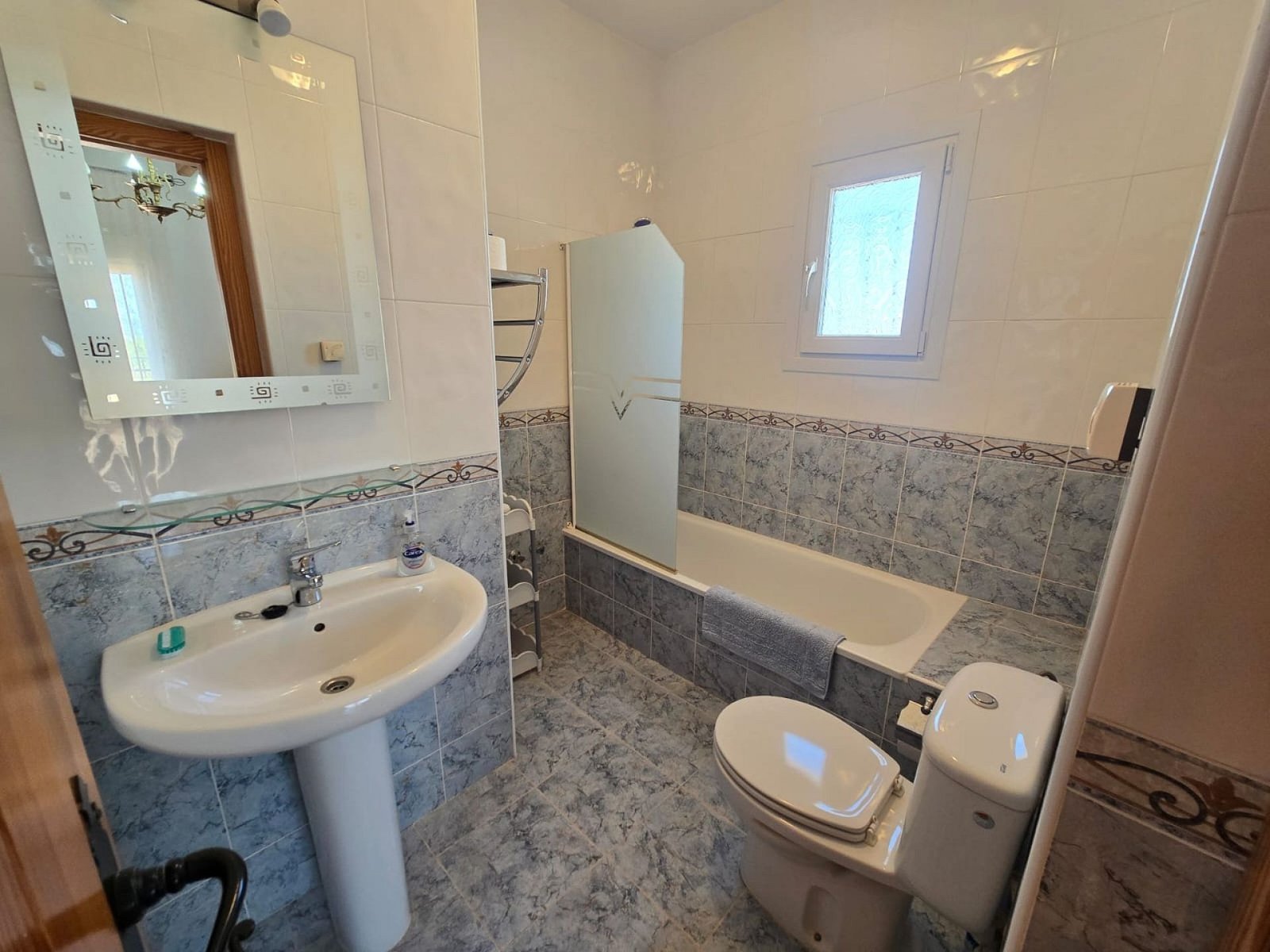 4 Bedroom 3 Bathroom Detached Villa in Monovar - Caza De Casa