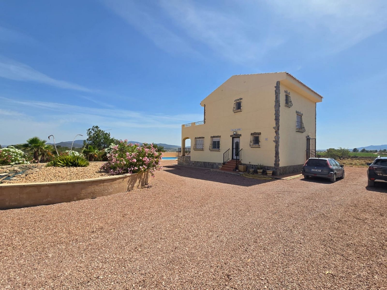 4 Bedroom 3 Bathroom Detached Villa in Monovar - Caza De Casa