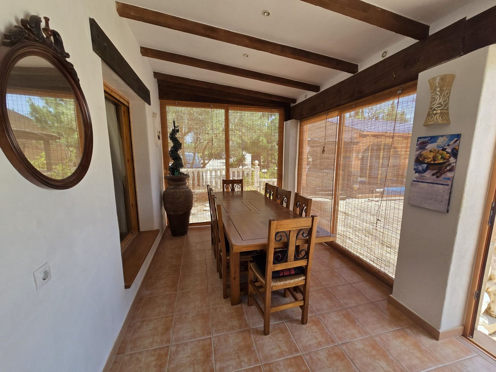 6 Bedroom 5 Bathroom Detached Villa in Salinas - Caza De Casa