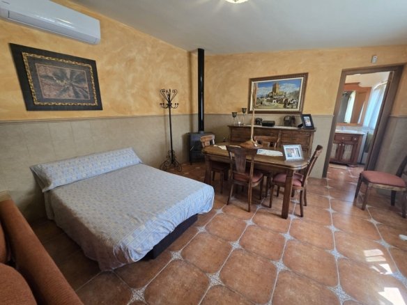 4 Bedroom 3 Bathroom Detached Villa in Villena - Caza De Casa