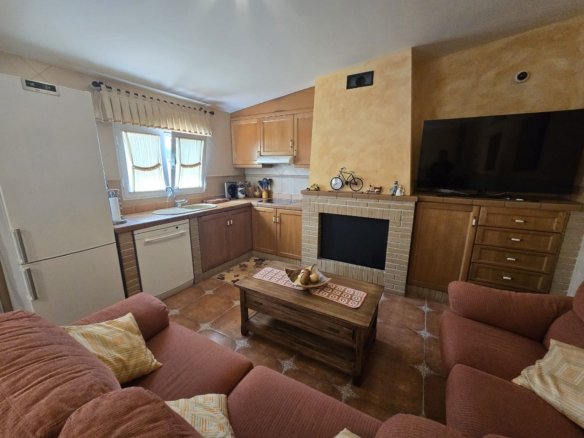 4 Bedroom 3 Bathroom Detached Villa in Villena - Caza De Casa