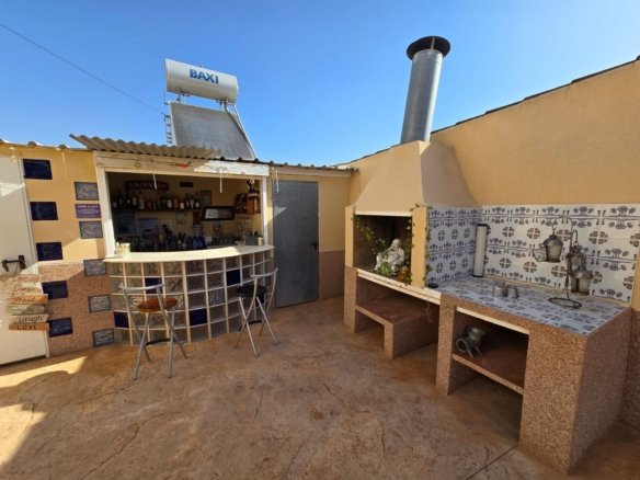 4 Bedroom 2 Bathroom Detached Villa in Raspay-Murcia - Caza De Casa
