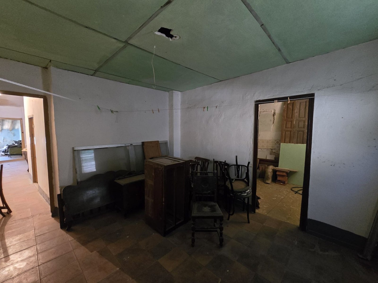 11 Bedroom 2 Bathroom Townhouse in Sax - Caza De Casa