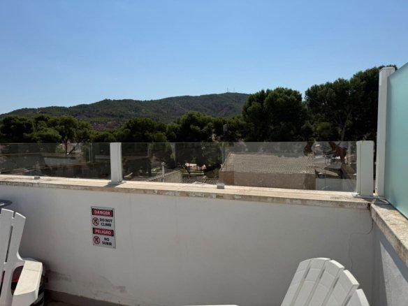 3 Bedroom 2 Bathroom Townhouse in Pinoso - Caza De Casa