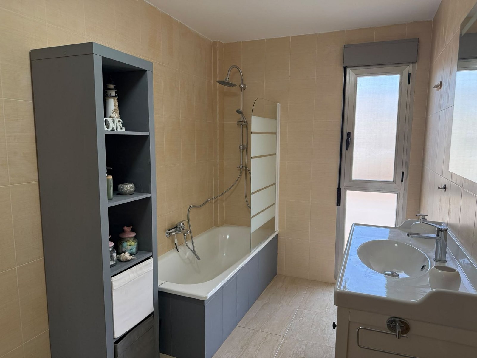 3 Bedroom 2 Bathroom Townhouse in Pinoso - Caza De Casa