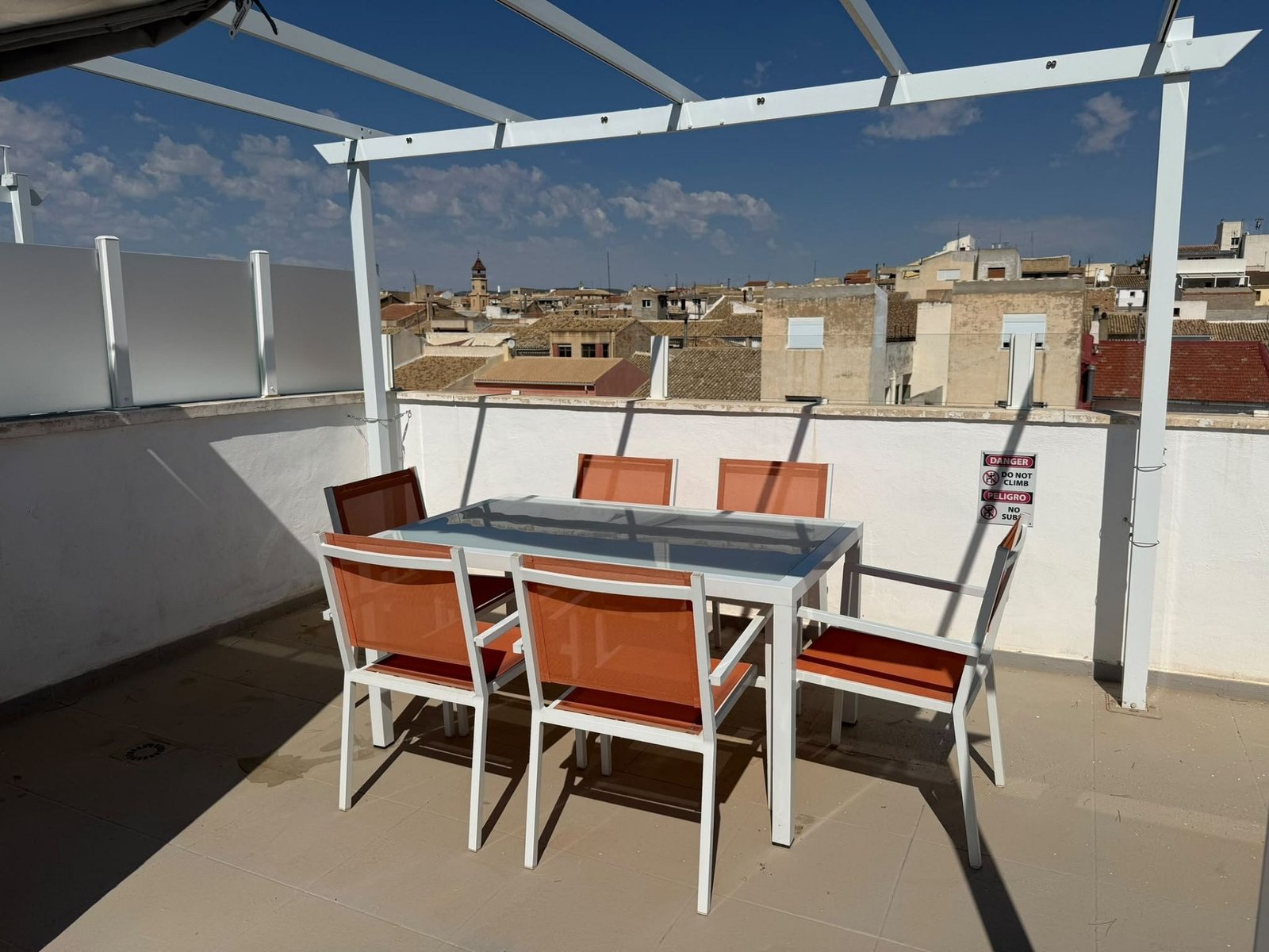 3 Bedroom 2 Bathroom Townhouse in Pinoso - Caza De Casa