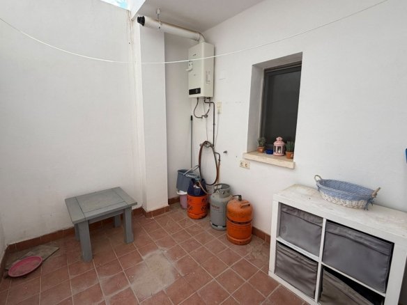 3 Bedroom 2 Bathroom Townhouse in Pinoso - Caza De Casa