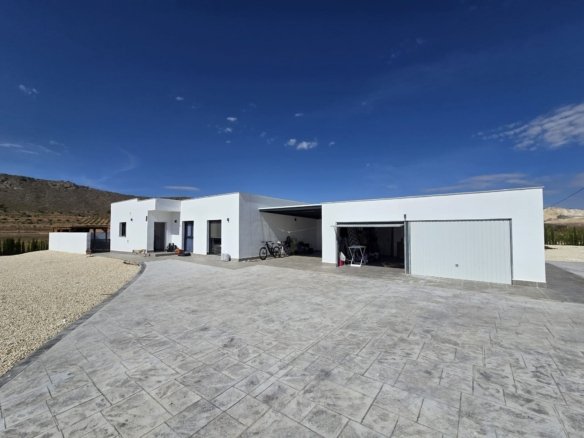 3 Bedroom 2 Bathroom Detached Villa in Cañada de la Leña - Caza De Casa
