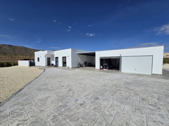 3 Bedroom 2 Bathroom Detached Villa in Cañada de la Leña - Caza De Casa