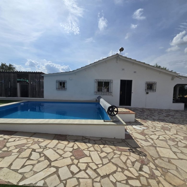 3 Bedroom 3 Bathroom Detached Villa in Sax - Caza De Casa