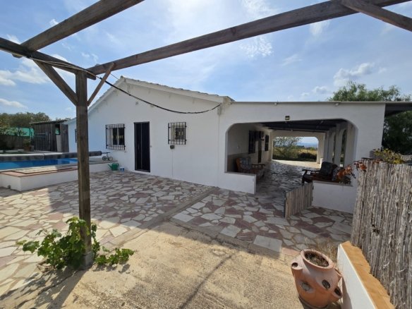 3 Bedroom 3 Bathroom Detached Villa in Sax - Caza De Casa