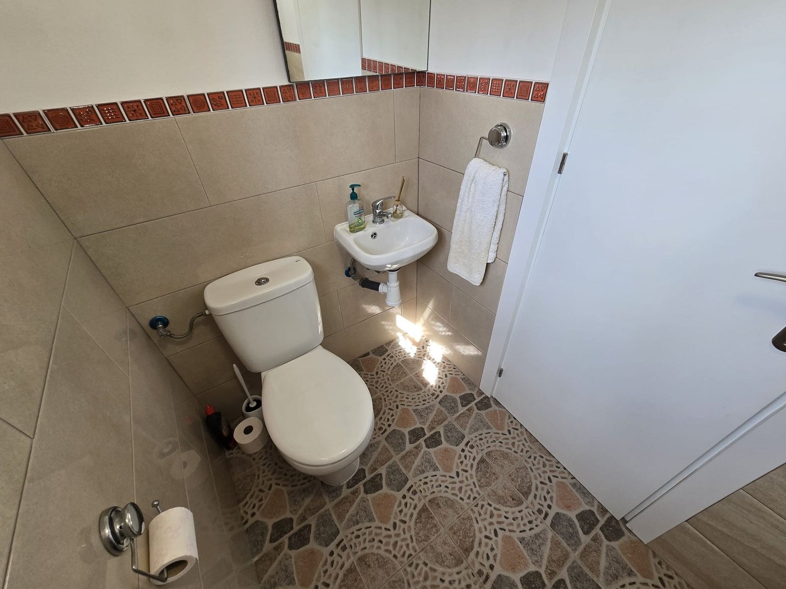 3 Bedroom 3 Bathroom Detached Villa in Sax - Caza De Casa