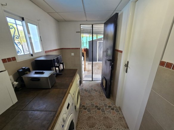 3 Bedroom 3 Bathroom Detached Villa in Sax - Caza De Casa