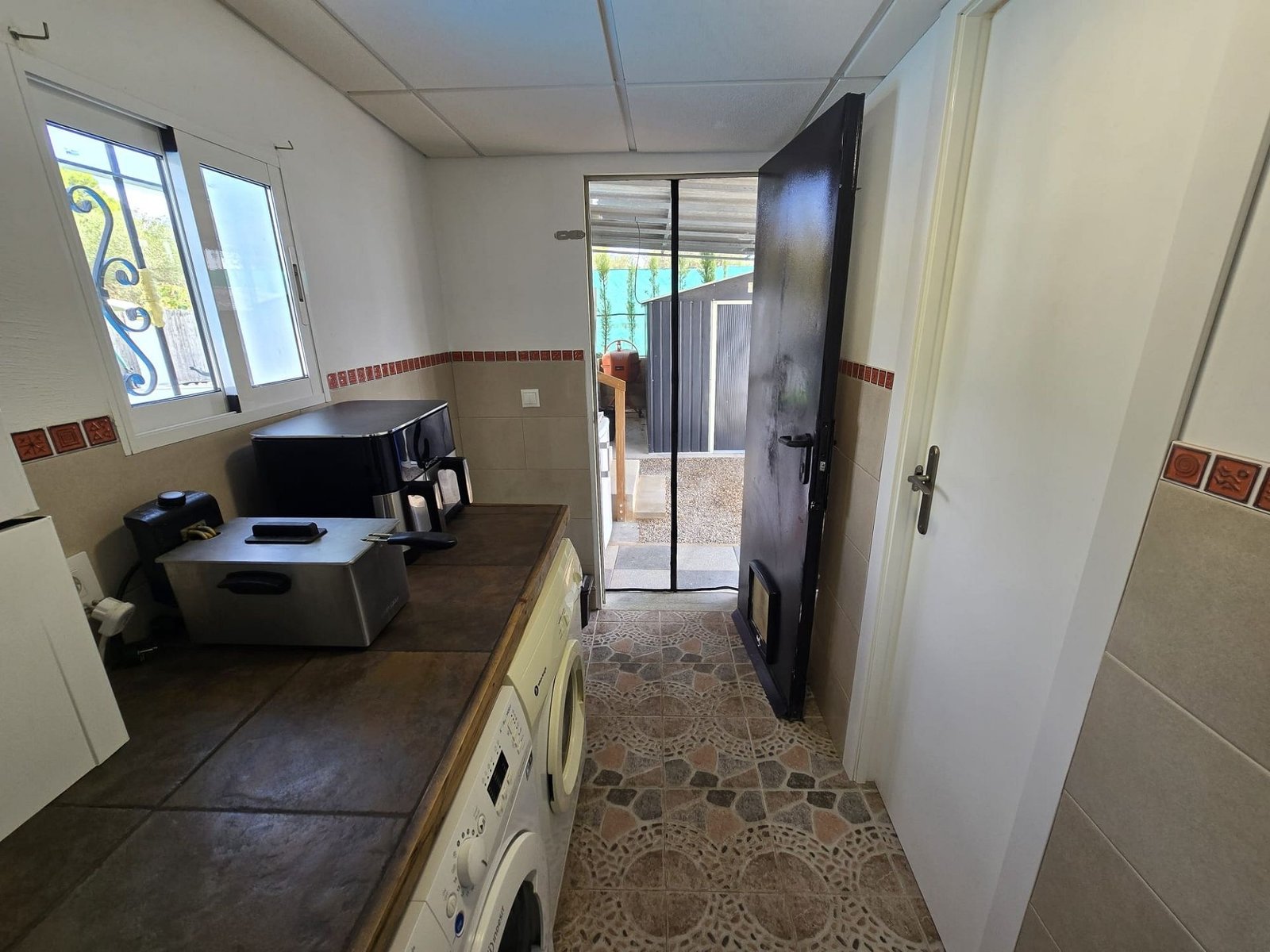 3 Bedroom 3 Bathroom Detached Villa in Sax - Caza De Casa
