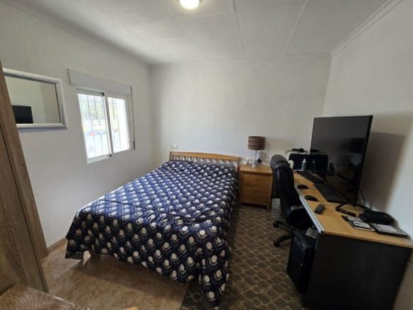 3 Bedroom 3 Bathroom Detached Villa in Sax - Caza De Casa