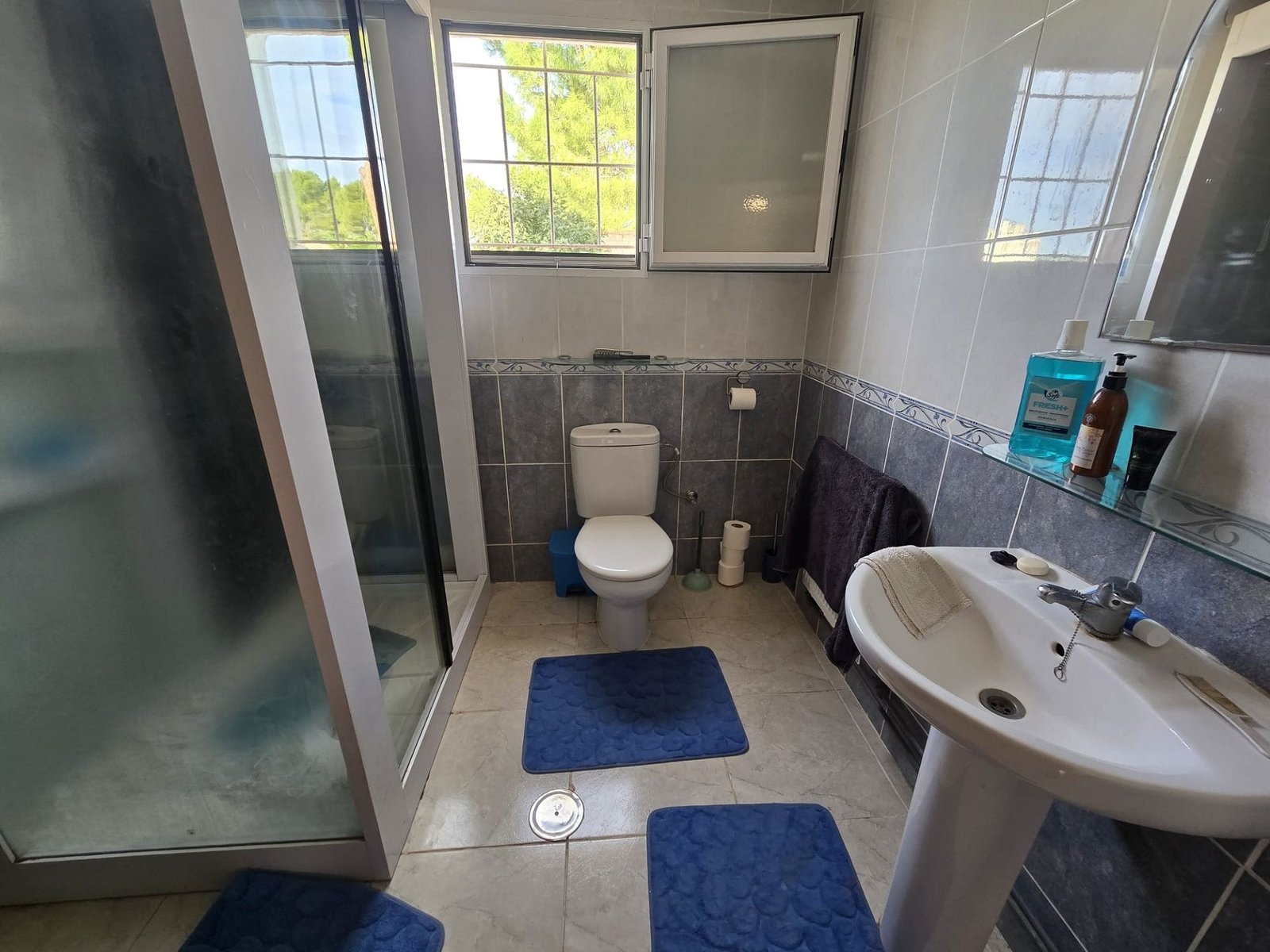 5 Bedroom 3 Bathroom Detached Villa in Villena - Caza De Casa