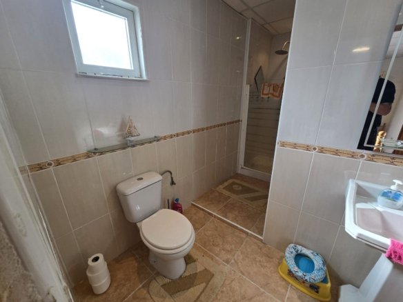 5 Bedroom 3 Bathroom Detached Villa in Villena - Caza De Casa